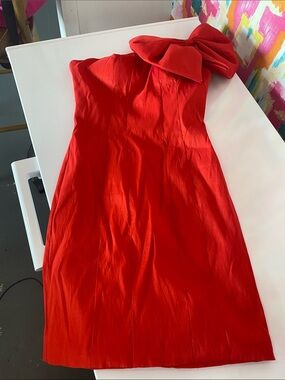 Red One-Shoulder Bow Cocktail Dress from Mac Duggal . Size 8. Great condition.